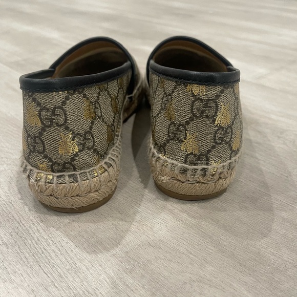 Gucci GG Supreme Bee Espadrille - Picture 3 of 6